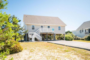 Katie Lou's Place by Oak Island Accommodations